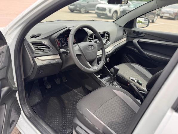 Lada (ВАЗ) Vesta I Рестайлинг (NG) с пробегом 2023 года, цена 1 315 000 рублей, 25340 км, седан, Автокод Объявления