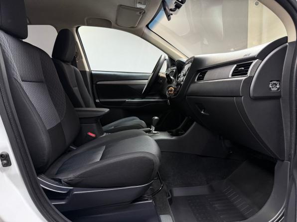 Mitsubishi Outlander III с пробегом 2013 года, цена 1 329 000 рублей, 118600 км, внедорожник, Автокод Объявления