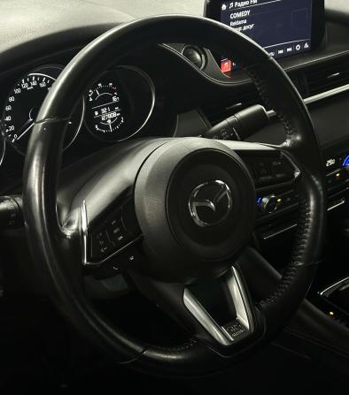 Mazda 6 III (GJ) Рестайлинг 2 с пробегом 2018 года, цена 1 955 000 рублей, 127808 км, седан, Автокод Объявления