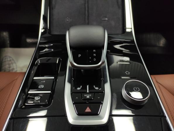 Omoda C5 I с пробегом 2023 года, цена 2 069 000 рублей, 9939 км, внедорожник, Автокод Объявления