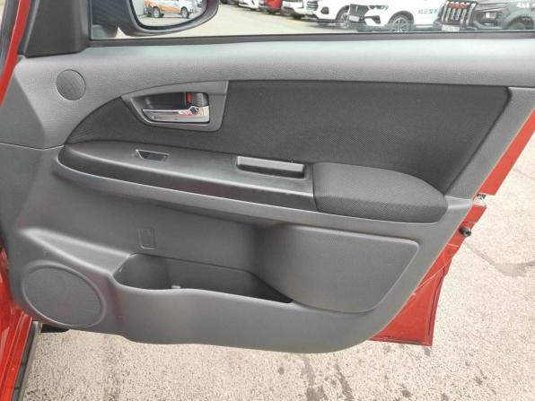 Suzuki SX4 I (Classic) Рестайлинг с пробегом 2010 года, цена 955 000 рублей, 117430 км, хэтчбек, Автокод Объявления