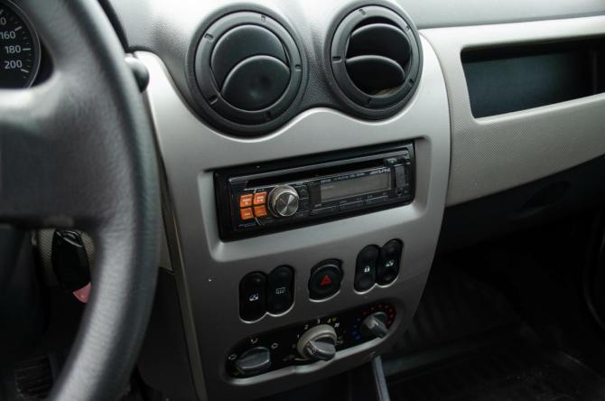 Renault Sandero I с пробегом 2011 года, цена 485 000 рублей, 139000 км, хэтчбек, Автокод Объявления