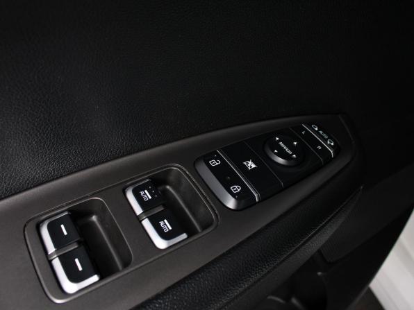 Kia Optima IV Рестайлинг с пробегом 2018 года, цена 1 850 000 рублей, 131000 км, седан, Автокод Объявления