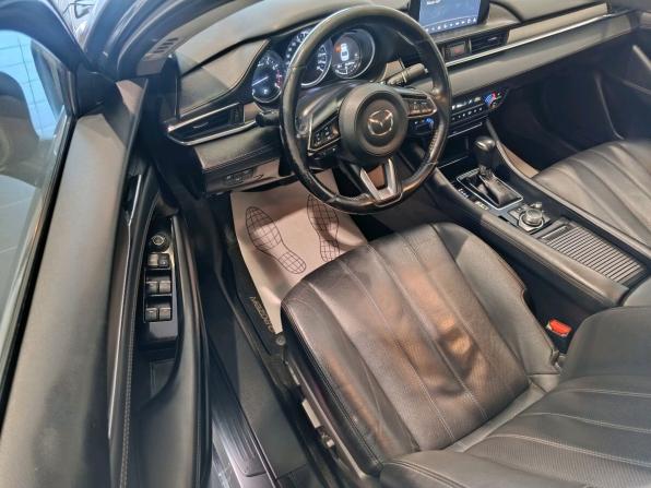 Mazda 6 III (GJ) Рестайлинг 2 с пробегом 2018 года, цена 1 699 000 рублей, 244905 км, седан, Автокод Объявления