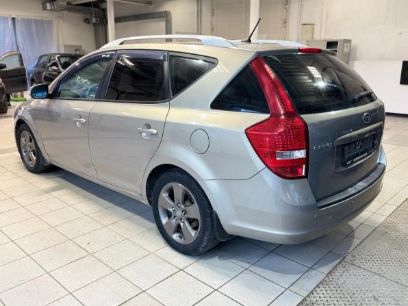 Kia Ceed I Рестайлинг с пробегом 2012 года, цена 1 249 000 рублей, 335633 км, универсал, Автокод Объявления