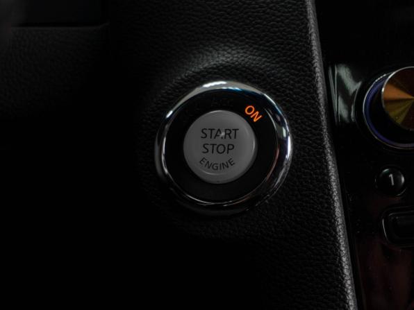 Infiniti FX II (S51) Рестайлинг с пробегом 2012 года, цена 2 319 000 рублей, 133935 км, внедорожник, Автокод Объявления