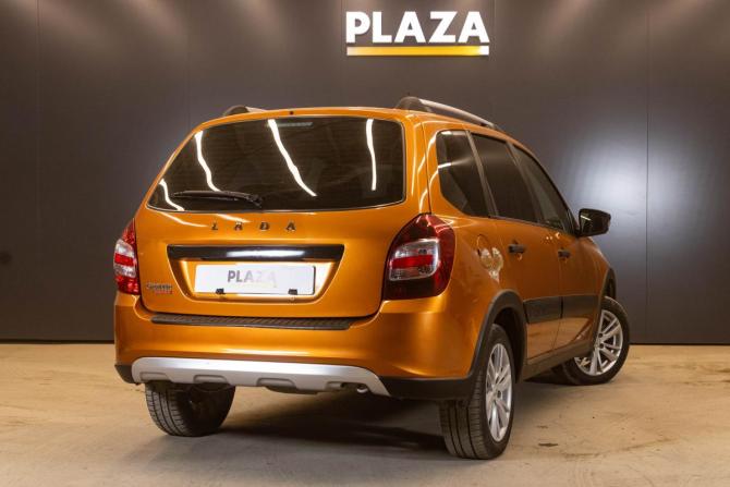 Lada (ВАЗ) Granta I Рестайлинг с пробегом 2021 года, цена 849 000 рублей, 92805 км, универсал, Автокод Объявления