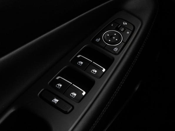 Hyundai Santa Fe IV с пробегом 2019 года, цена 3 099 000 рублей, 106899 км, внедорожник, Автокод Объявления