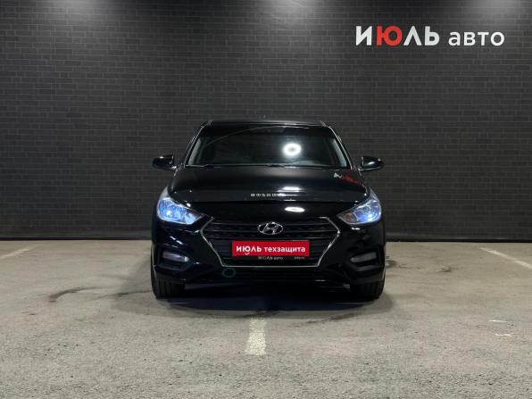 Hyundai Solaris II с пробегом 2017 года, цена 1 140 000 рублей, 167171 км, седан, Автокод Объявления