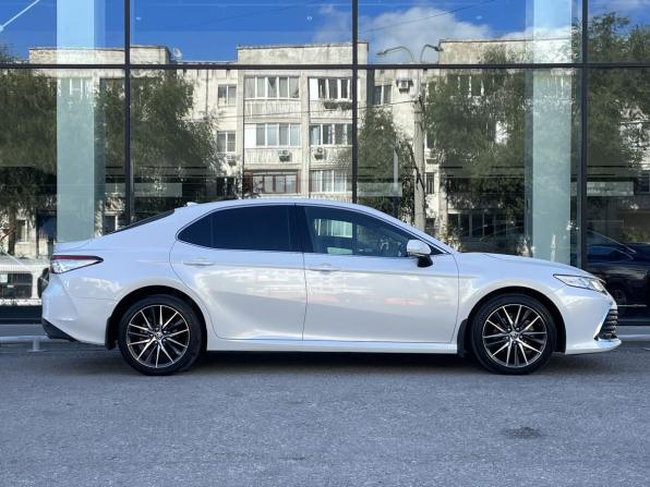 Toyota Camry VIII (XV70) Рестайлинг с пробегом 2021 года, цена 3 499 000 рублей, 84286 км, седан, Автокод Объявления