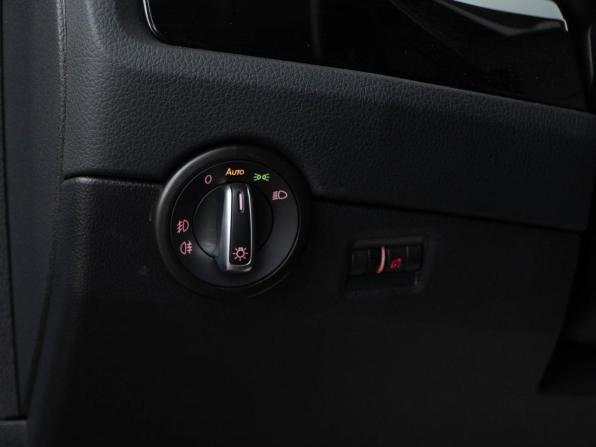 Volkswagen Multivan T6 с пробегом 2019 года, цена 4 899 050 рублей, 146602 км, минивэн, Автокод Объявления