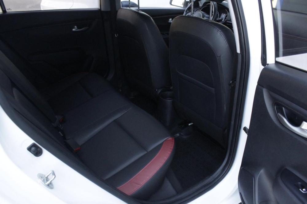 Kia Rio IV Брянск  - изображение 9