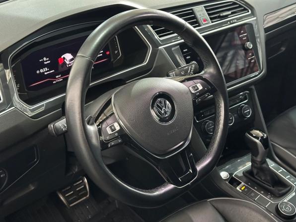 Volkswagen Tiguan II с пробегом 2020 года, цена 3 100 000 рублей, 113000 км, внедорожник, Автокод Объявления