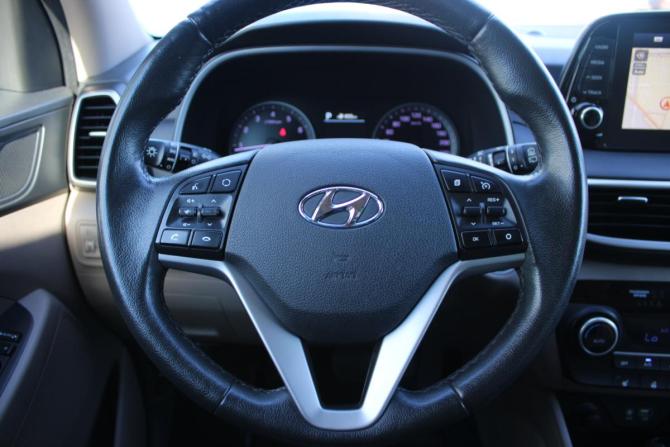 Hyundai Tucson III Рестайлинг с пробегом 2019 года, цена 1 949 000 рублей, 165804 км, внедорожник, Автокод Объявления