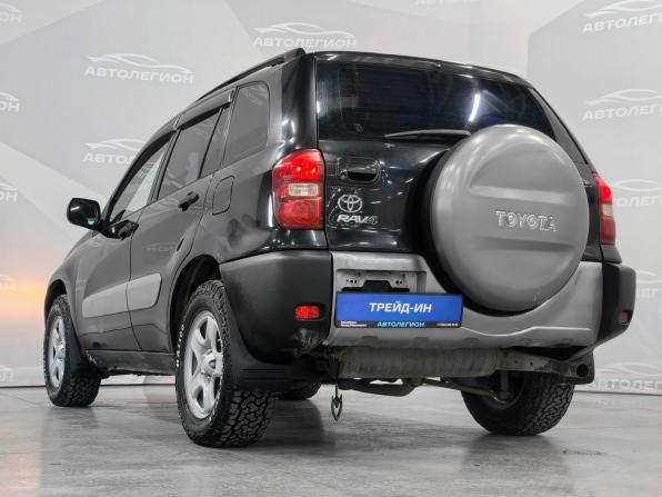 Toyota RAV4 II (XA20) Рестайлинг с пробегом 2005 года, цена 805 000 рублей, 261987 км, внедорожник, Автокод Объявления