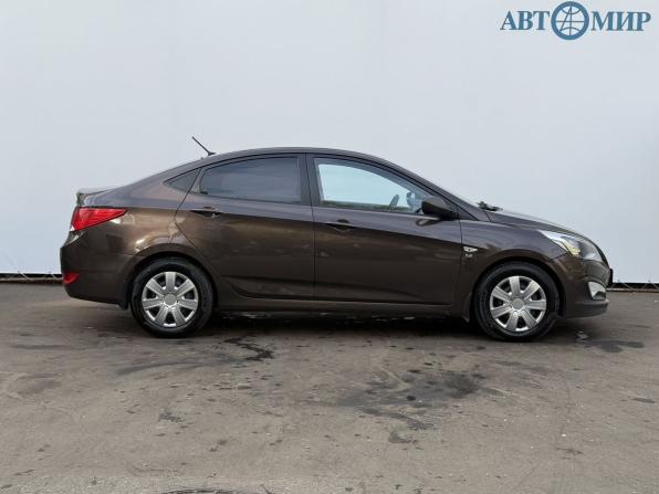Hyundai Solaris I Рестайлинг с пробегом 2015 года, цена 850 000 рублей, 236879 км, седан, Автокод Объявления