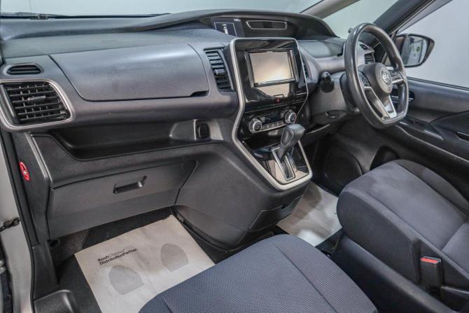 Nissan Serena V (C27) с пробегом 2017 года, цена 1 869 000 рублей, 188000 км, минивэн, Автокод Объявления