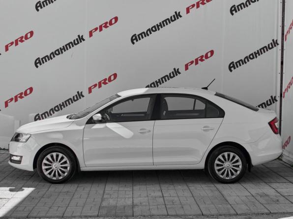 Skoda Rapid I с пробегом 2017 года, цена 1 120 000 рублей, 99064 км, лифтбек, Автокод Объявления