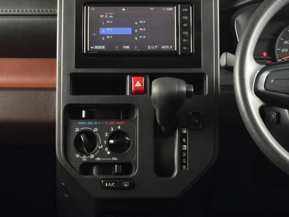 Toyota Tank I с пробегом 2019 года, цена 1 074 999 рублей, 49707 км, микровэн, Автокод Объявления