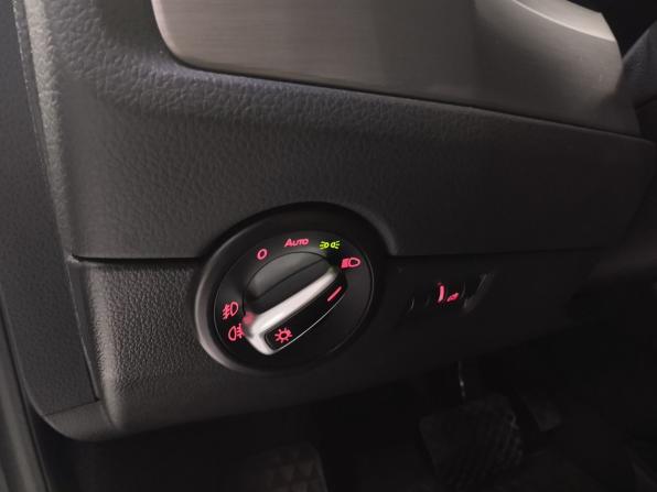 Volkswagen Multivan T6 с пробегом 2018 года, цена 5 750 000 рублей, 105919 км, минивэн, Автокод Объявления