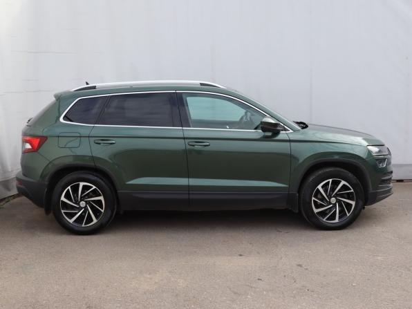Skoda Karoq I с пробегом 2022 года, цена 2 299 000 рублей, 146731 км, внедорожник, Автокод Объявления