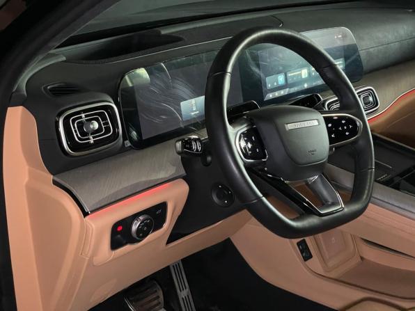 Jaecoo J8 с пробегом 2024 года, цена 2 999 000 рублей, 32438 км, внедорожник, Автокод Объявления