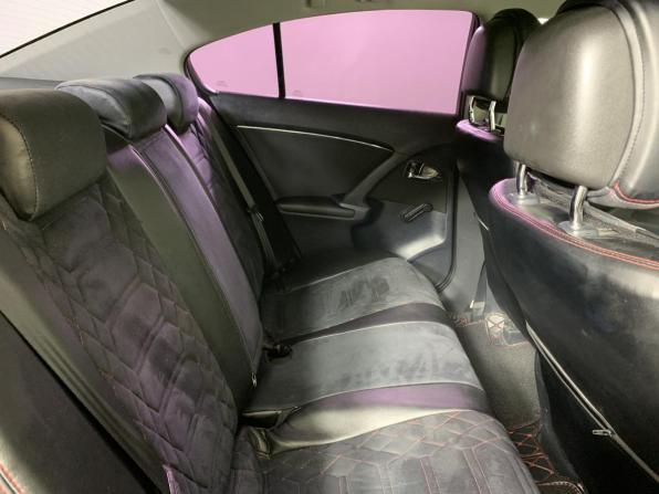 Toyota Avensis III Рестайлинг с пробегом 2011 года, цена 819 000 рублей, 329228 км, седан, Автокод Объявления
