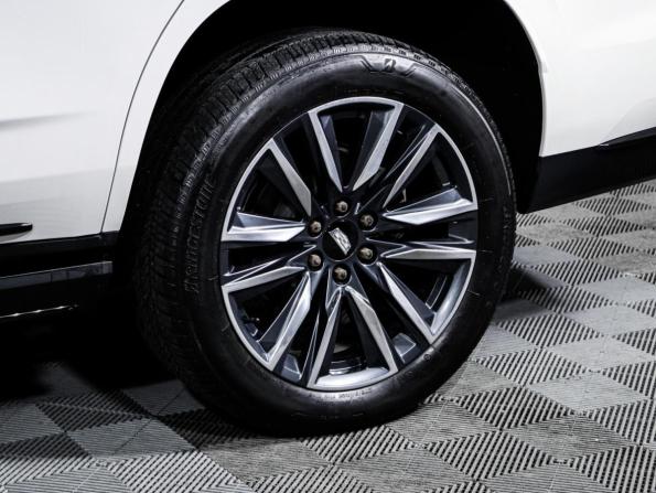 Cadillac Escalade V с пробегом 2022 года, цена 9 650 000 рублей, 98882 км, внедорожник, Автокод Объявления