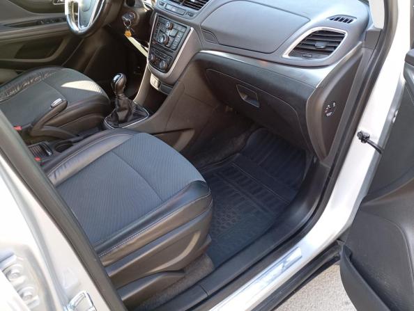 Opel Mokka I с пробегом 2014 года, цена 900 000 рублей, 171000 км, внедорожник, Автокод Объявления