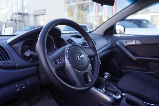 Kia Cerato II с пробегом 2011 года, цена 819 000 рублей, 155500 км, седан, Автокод Объявления