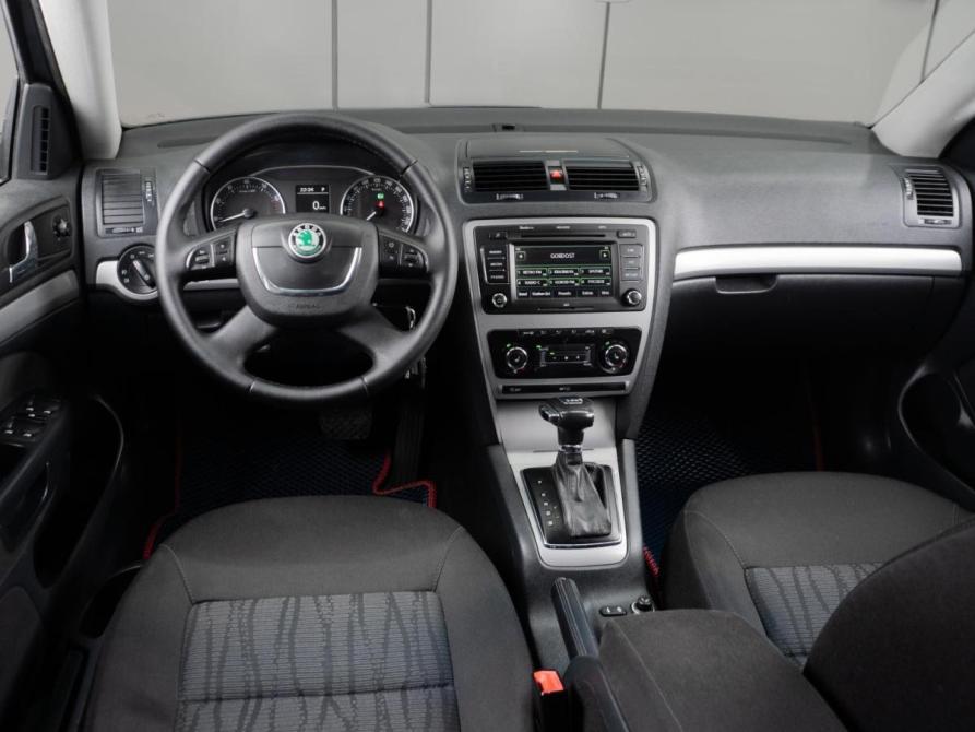 Skoda Octavia II (A5) Рестайлинг Тюмень  - изображение 6