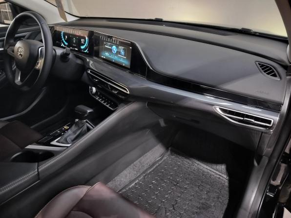 Changan Eado Plus с пробегом 2023 года, цена 1 490 000 рублей, 56000 км, седан, Автокод Объявления