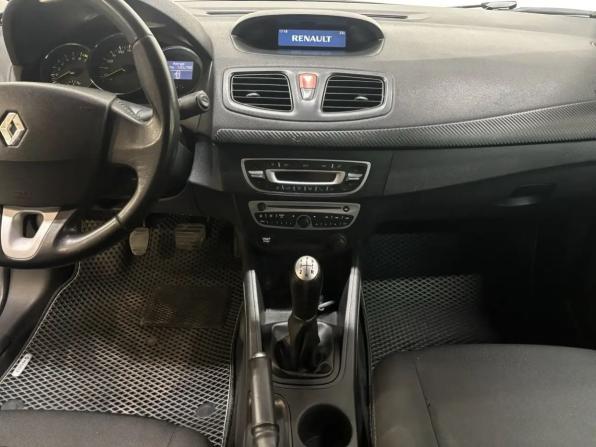 Renault Fluence I с пробегом 2010 года, цена 588 000 рублей, 246000 км, седан, Автокод Объявления