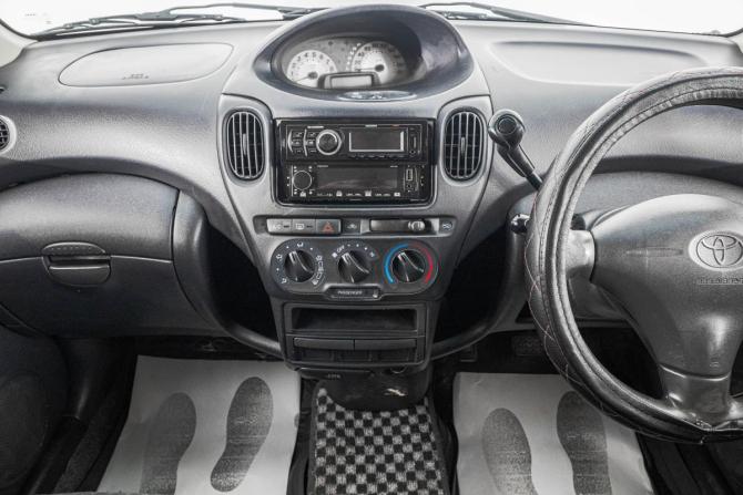 Toyota FunCargo с пробегом 2003 года, цена 329 000 рублей, 300000 км, компактвэн, Автокод Объявления