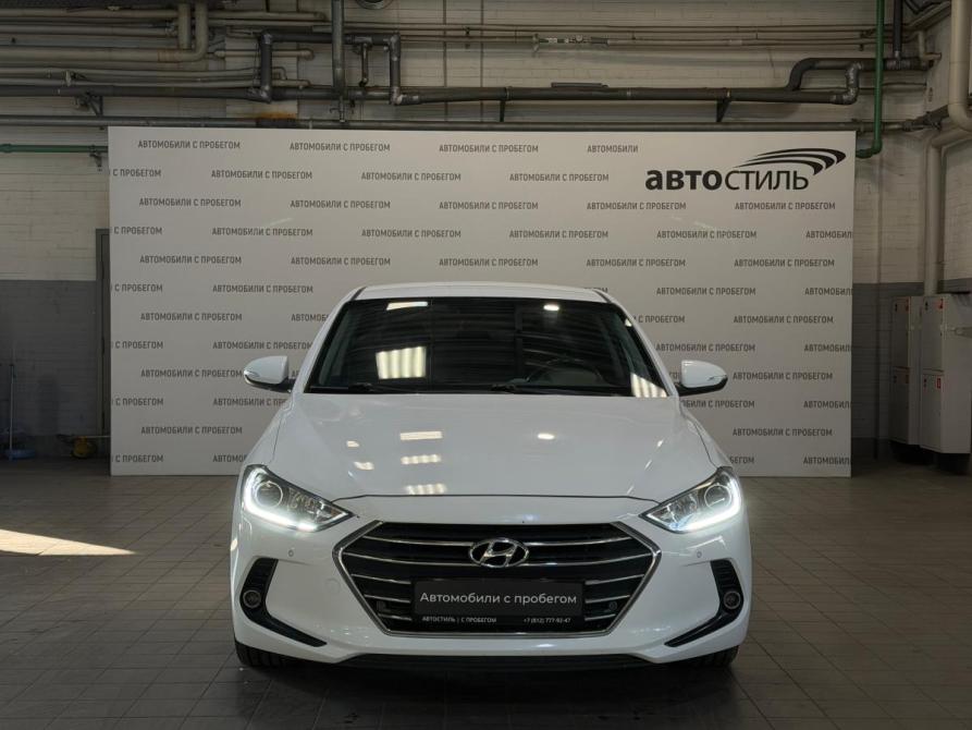 Hyundai Elantra VI (AD) Санкт-Петербург  - изображение 2