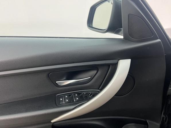 BMW 3 серии VI (F3x) Рестайлинг с пробегом 2016 года, цена 1 590 000 рублей, 171223 км, седан, Автокод Объявления