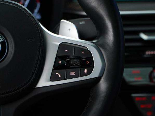 BMW 5 серии VII (G30/G31/G38) Рестайлинг с пробегом 2020 года, цена 4 953 444 рубля, 101278 км, седан, Автокод Объявления