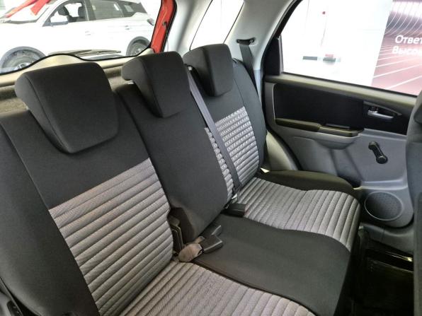 Suzuki SX4 I (Classic) Рестайлинг с пробегом 2013 года, цена 649 000 рублей, 303504 км, хэтчбек, Автокод Объявления