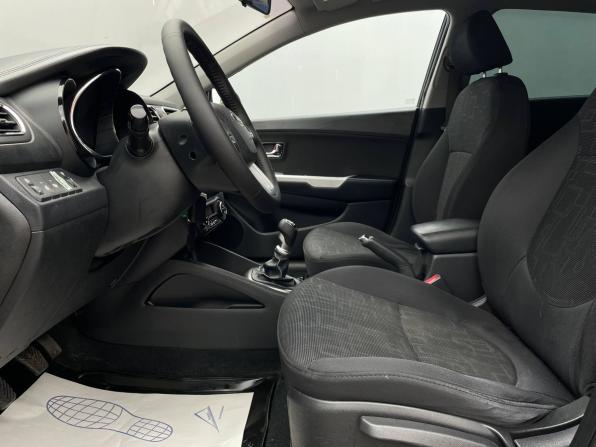 Kia Rio III с пробегом 2013 года, цена 810 000 рублей, 244654 км, хэтчбек, Автокод Объявления