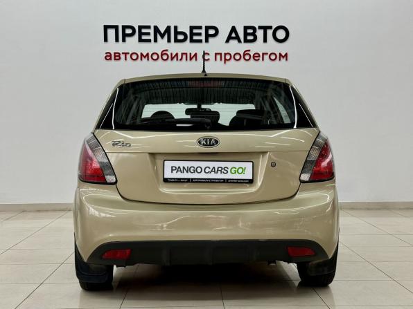Kia Rio II Рестайлинг с пробегом 2010 года, цена 390 000 рублей, 301844 км, хэтчбек, Автокод Объявления