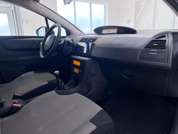 Citroen C4 II с пробегом 2010 года, цена 490 000 рублей, 205098 км, хэтчбек, Автокод Объявления