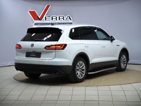 Volkswagen Touareg III с пробегом 2019 года, цена 3 790 000 рублей, 238934 км, внедорожник, Автокод Объявления