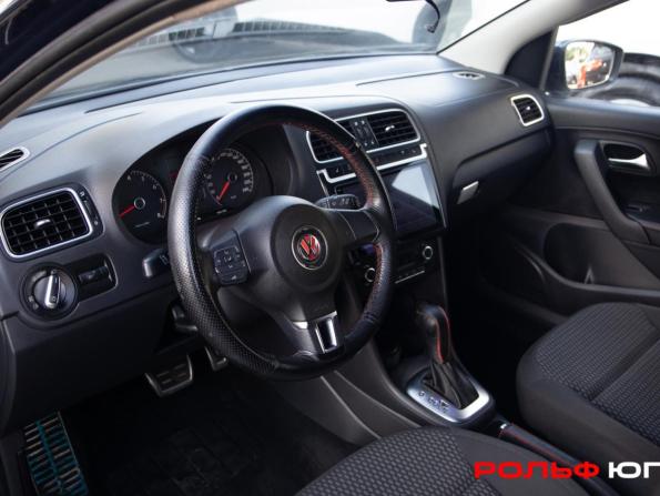 Volkswagen Polo V с пробегом 2013 года, цена 678 000 рублей, 180215 км, седан, Автокод Объявления