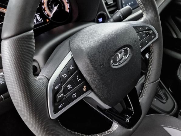 Lada (ВАЗ) Vesta I Рестайлинг (NG) с пробегом 2024 года, цена 1 199 000 рублей, 6066 км, седан, Автокод Объявления