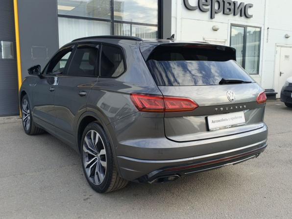 Volkswagen Touareg III с пробегом 2019 года, цена 5 066 000 рублей, 120300 км, внедорожник, Автокод Объявления