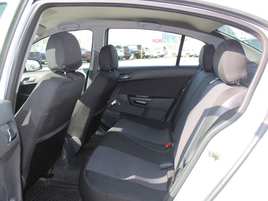 Opel Astra H Рестайлинг Екатеринбург  - изображение 13
