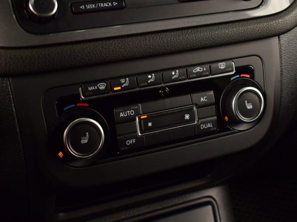 Volkswagen Tiguan I Рестайлинг с пробегом 2012 года, цена 1 464 995 рублей, 258944 км, внедорожник, Автокод Объявления