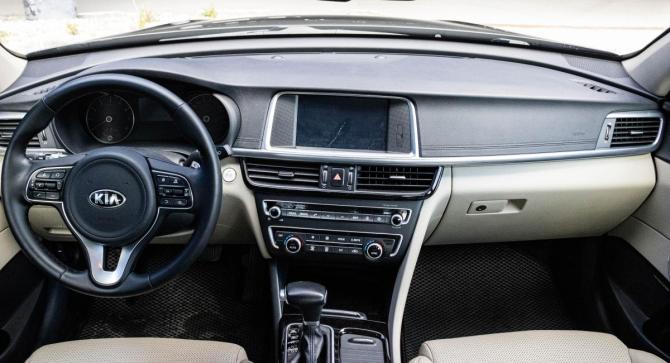 Kia Optima IV с пробегом 2018 года, цена 2 049 000 рублей, 122485 км, седан, Автокод Объявления
