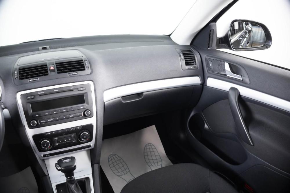 Skoda Octavia II (A5) Рестайлинг Пермь  - изображение 14