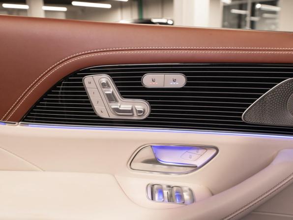 Mercedes-Benz Maybach GLS I с пробегом 2021 года, цена 13 800 000 рублей, 95551 км, внедорожник, Автокод Объявления
